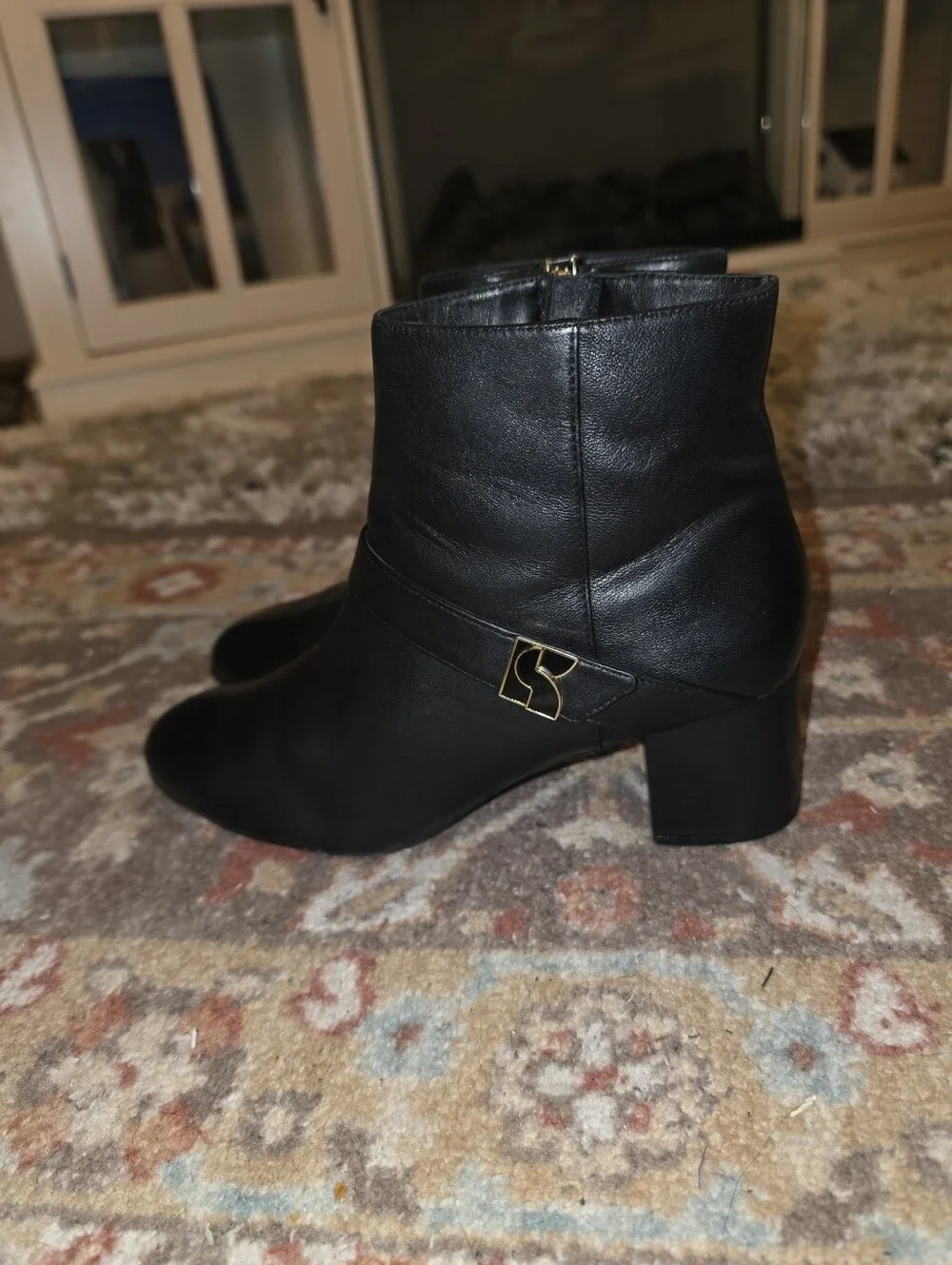 KATE SPADE NEW YORK Beautiful Signature Soft Black Leather Ankle Boots Size 8.5B